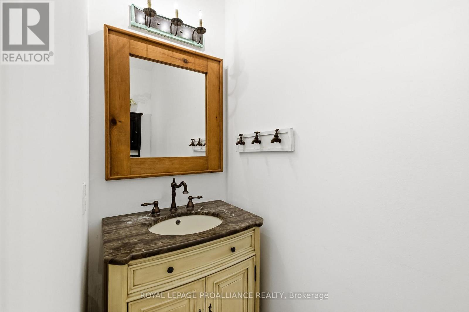 3937 Larose Crescent, Port Hope (Garden Hill), Ontario  L0A 1B0 - Photo 26 - X12861934