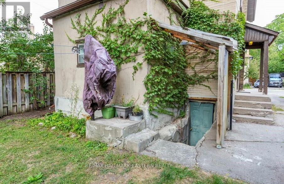 Main Floor - 279 William Street, Peterborough (Town Ward 3), Ontario  K9J 5E5 - Photo 16 - X12862350