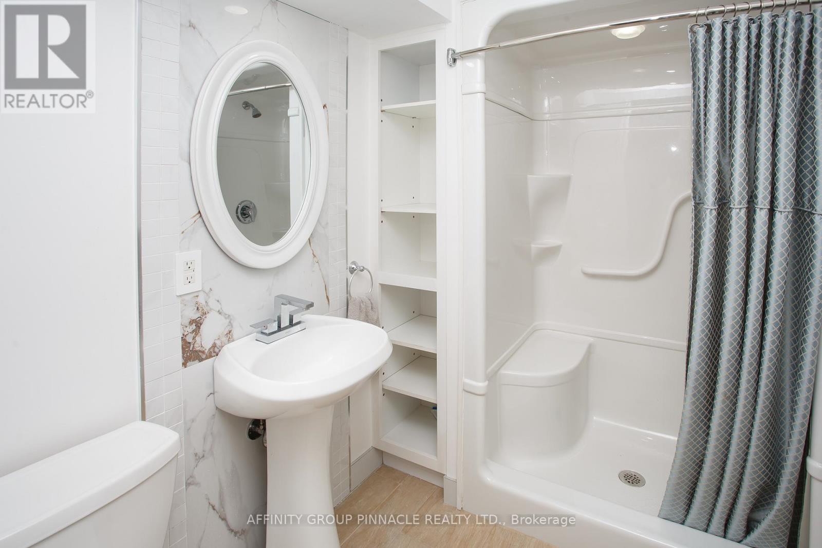 37 Parkway Avenue, Kawartha Lakes (Lindsay), Ontario  K9V 5J7 - Photo 34 - X12862492