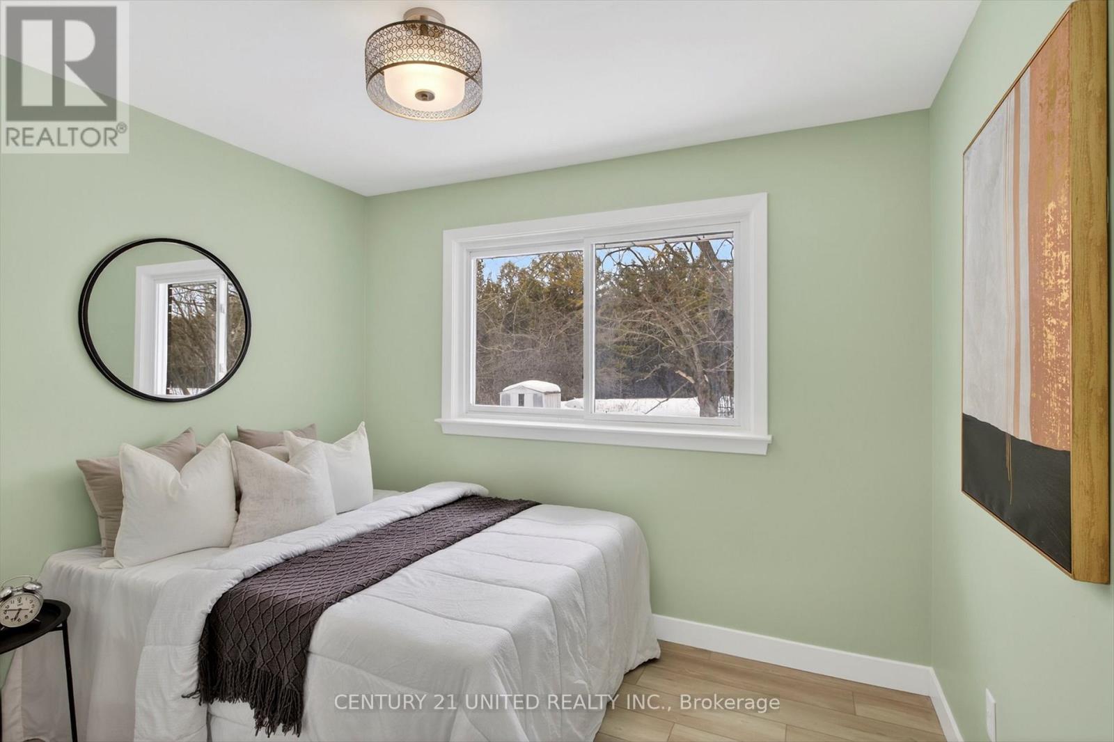 268 Eastwood Road, Selwyn, Ontario  K9J 6X3 - Photo 17 - X12863380