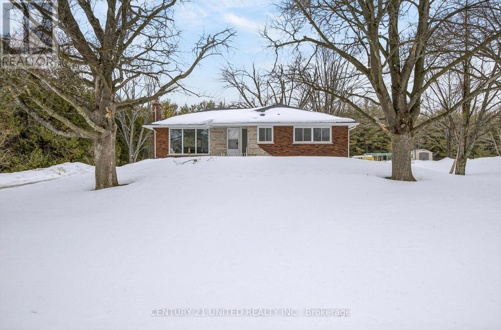 268 Eastwood Road, Selwyn, Ontario  K9J 6X3 - Photo 3 - X12863380