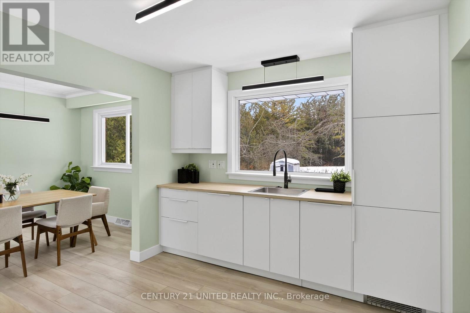 268 Eastwood Road, Selwyn, Ontario  K9J 6X3 - Photo 8 - X12863380