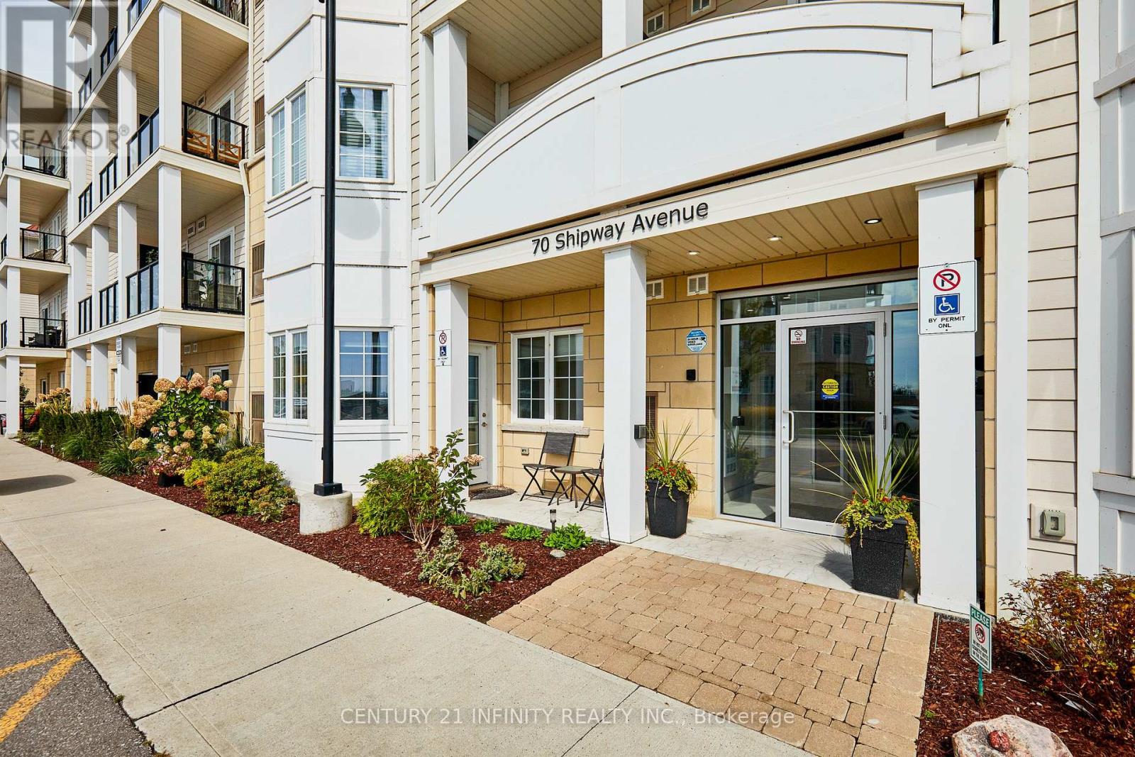 101 - 70 Shipway Avenue, Clarington (Newcastle), Ontario  L1B 0V7 - Photo 3 - E12865254