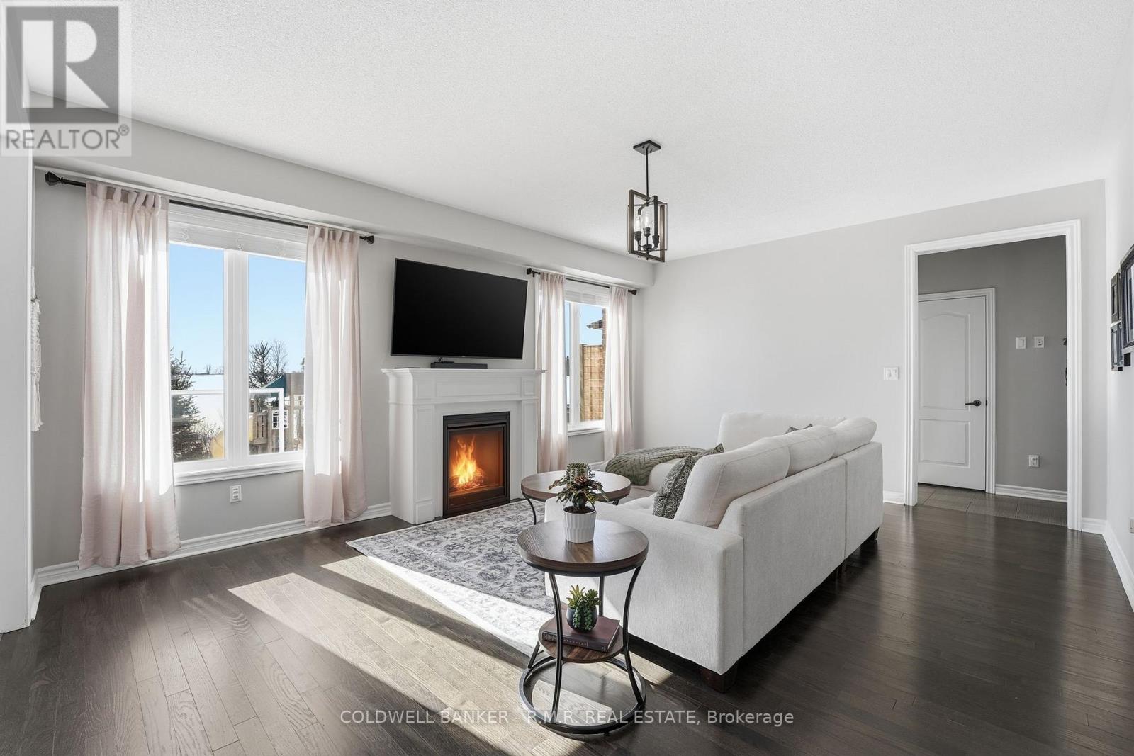 29 Logan Lane, Kawartha Lakes (Lindsay), Ontario  K9V 0L3 - Photo 15 - X12865340