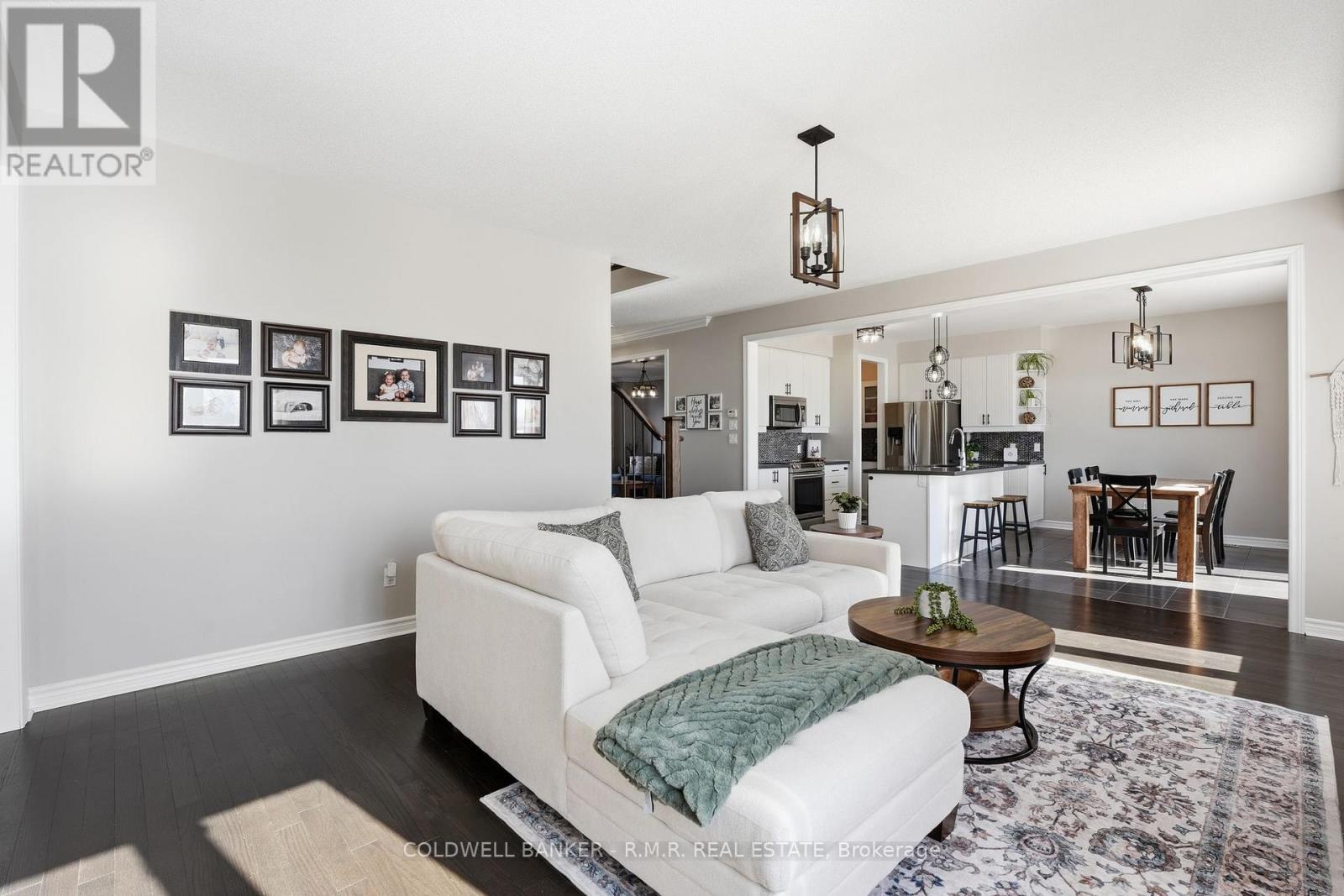 29 Logan Lane, Kawartha Lakes (Lindsay), Ontario  K9V 0L3 - Photo 16 - X12865340