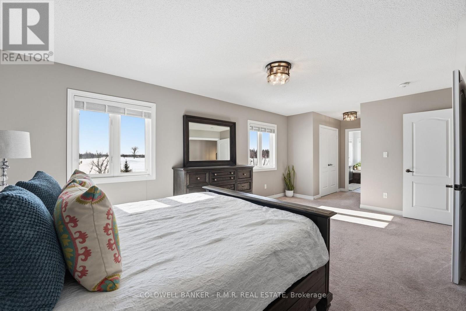 29 Logan Lane, Kawartha Lakes (Lindsay), Ontario  K9V 0L3 - Photo 23 - X12865340