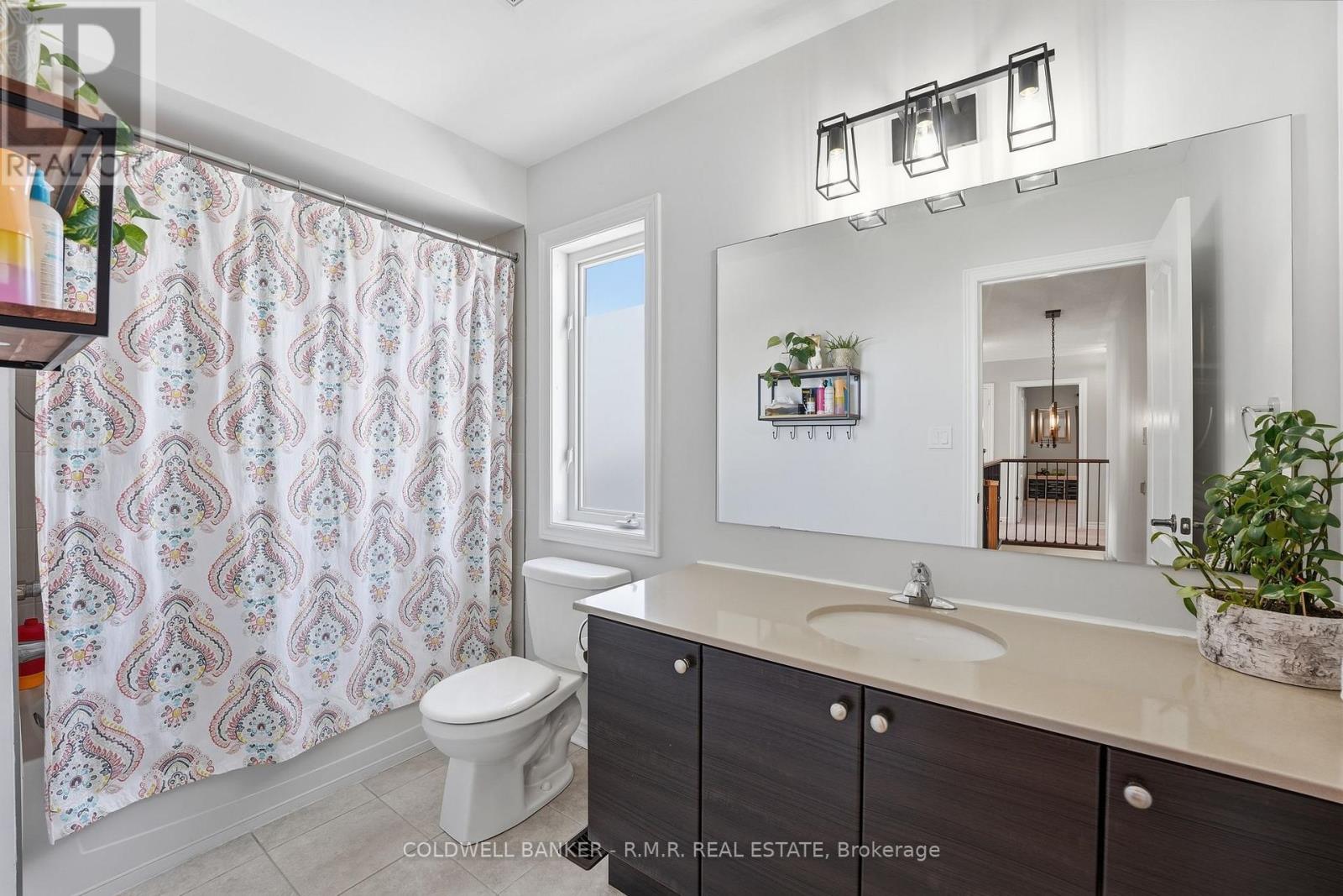 29 Logan Lane, Kawartha Lakes (Lindsay), Ontario  K9V 0L3 - Photo 33 - X12865340