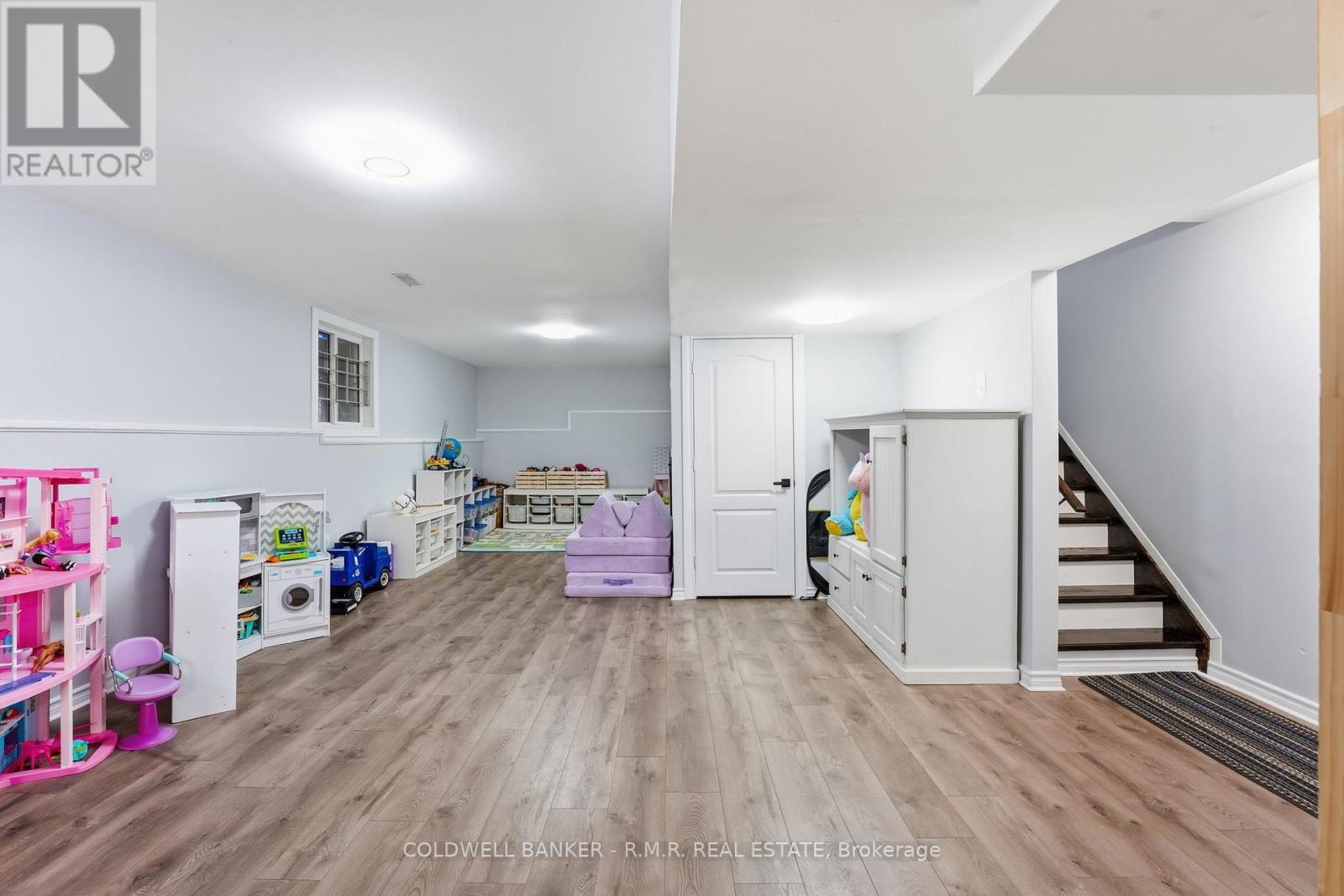 29 Logan Lane, Kawartha Lakes (Lindsay), Ontario  K9V 0L3 - Photo 38 - X12865340