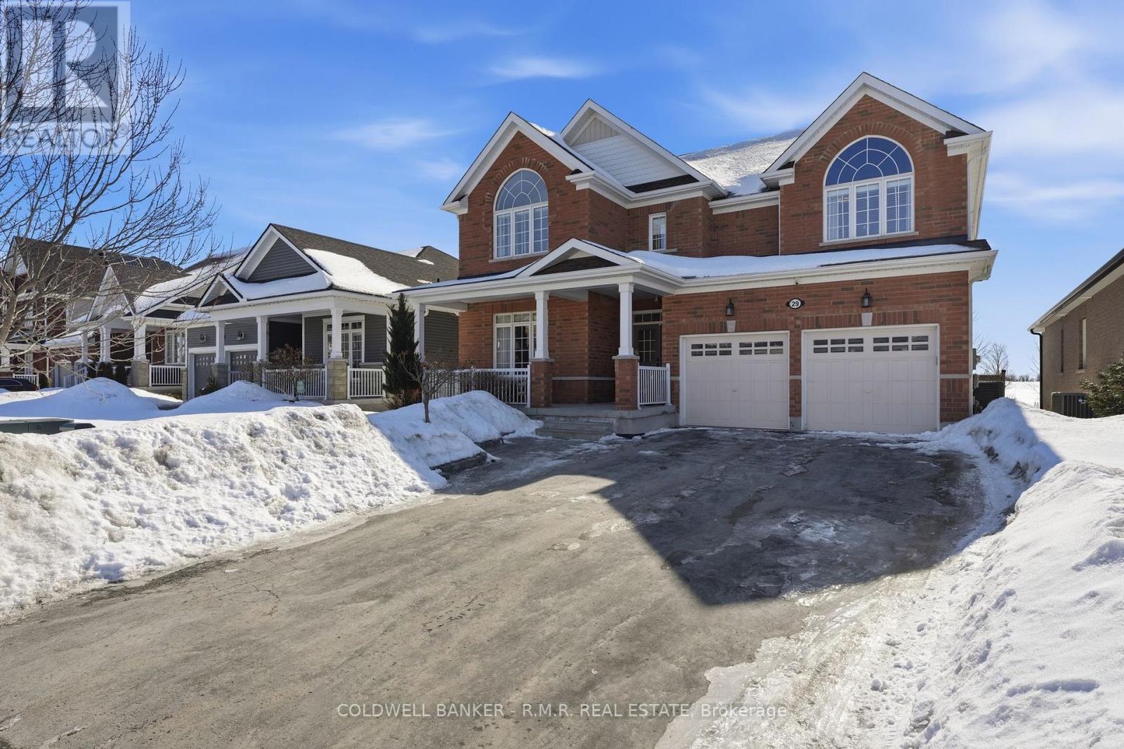 29 Logan Lane, Kawartha Lakes (Lindsay), Ontario  K9V 0L3 - Photo 41 - X12865340