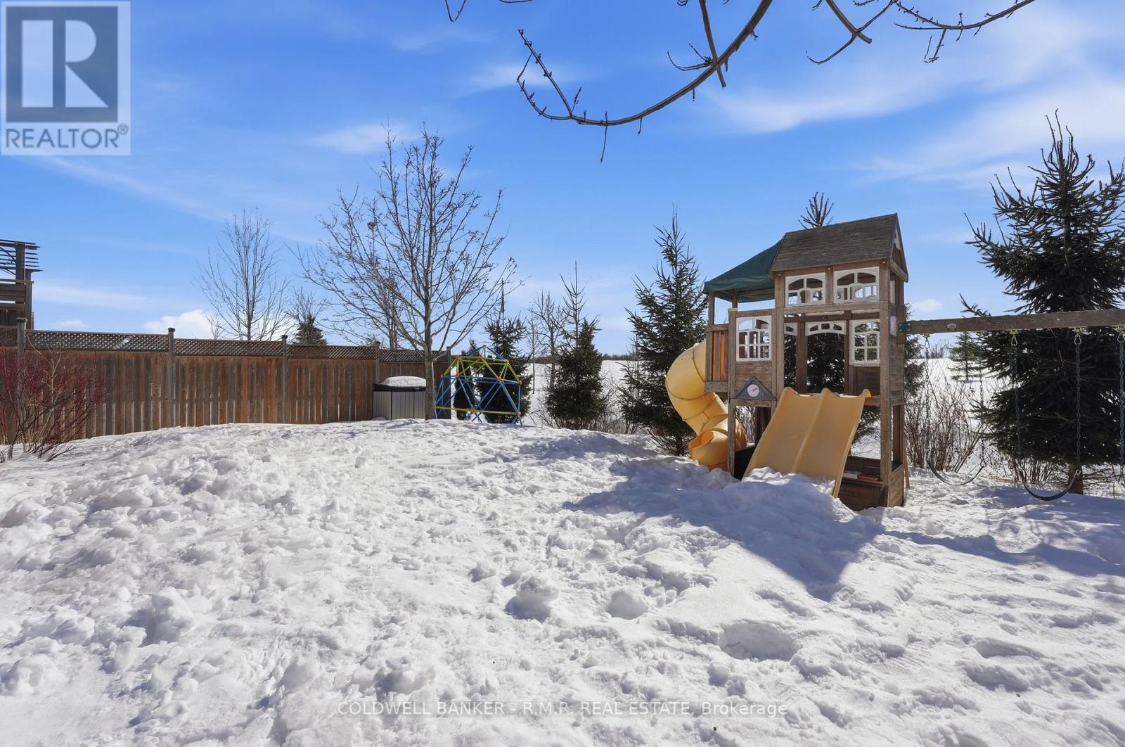 29 Logan Lane, Kawartha Lakes (Lindsay), Ontario  K9V 0L3 - Photo 47 - X12865340