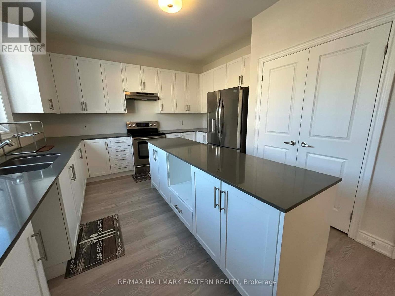 534 Macintosh Grove, Peterborough (Northcrest Ward 5), Ontario  K9H 0K1 - Photo 10 - X12865368