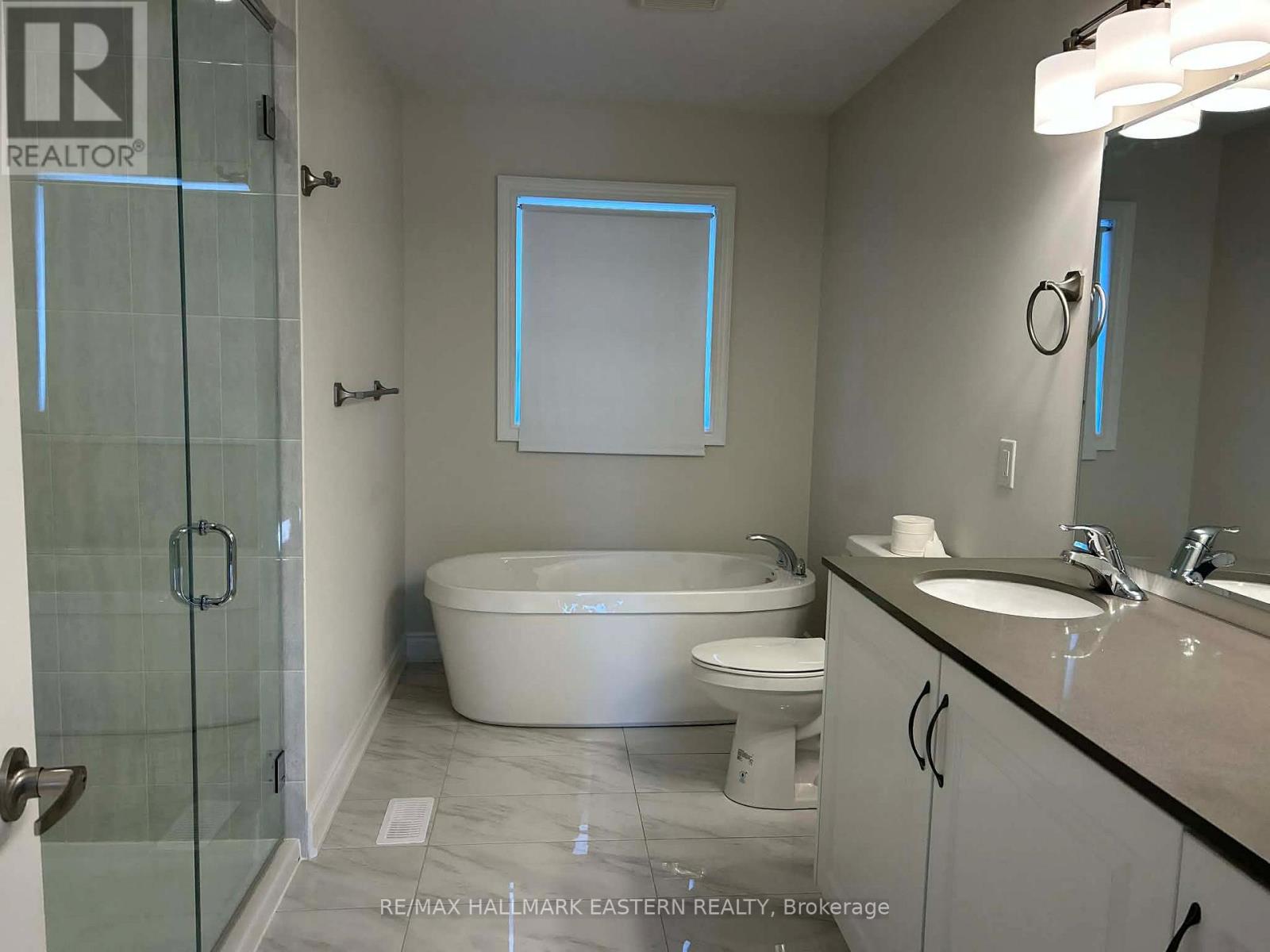 534 Macintosh Grove, Peterborough (Northcrest Ward 5), Ontario  K9H 0K1 - Photo 15 - X12865368