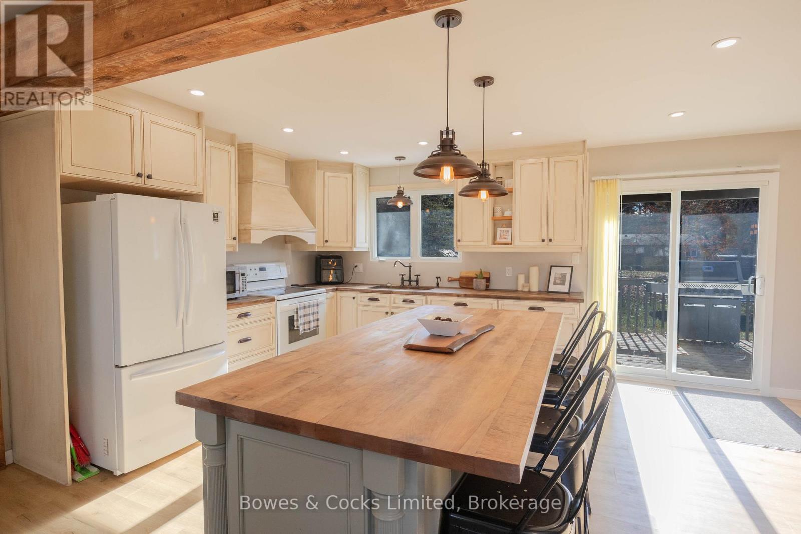 159 South Baptiste Lake Road, Hastings Highlands (Herschel Ward), Ontario  K0L 1C0 - Photo 17 - X12865402