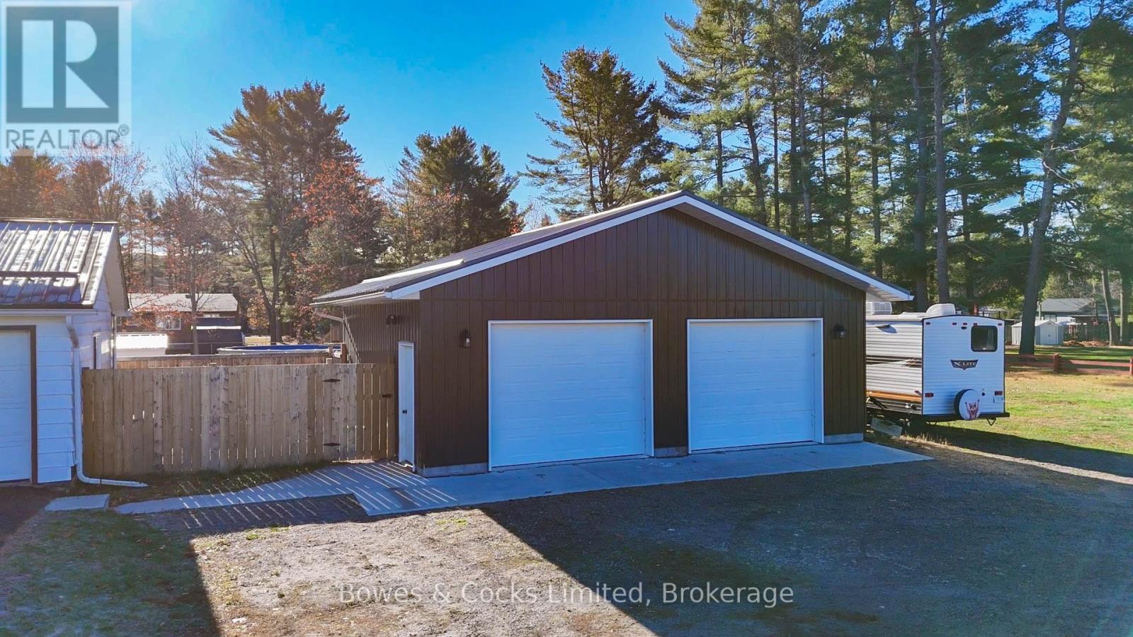 159 South Baptiste Lake Road, Hastings Highlands (Herschel Ward), Ontario  K0L 1C0 - Photo 3 - X12865402