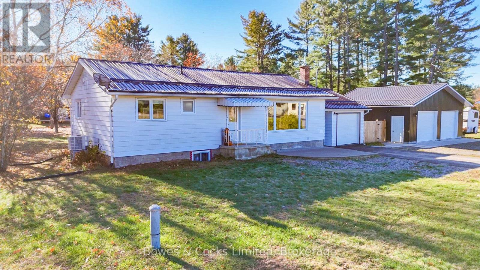 159 South Baptiste Lake Road, Hastings Highlands (Herschel Ward), Ontario  K0L 1C0 - Photo 8 - X12865402