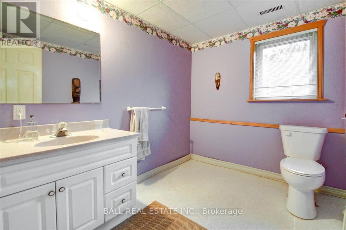 5 Oak Street, Bancroft (Bancroft Ward), Ontario  K0L 1C0 - Photo 22 - X12865748