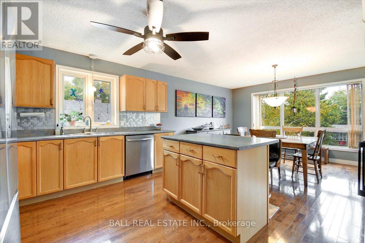 5 Oak Street, Bancroft (Bancroft Ward), Ontario  K0L 1C0 - Photo 4 - X12865748