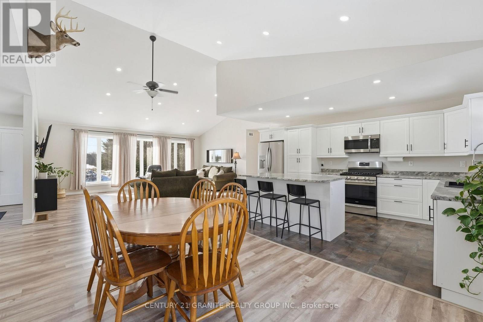 36 Fraser Lake Road, Carlow/mayo (Carlow Ward), Ontario  K0L 1G0 - Photo 16 - X12865828