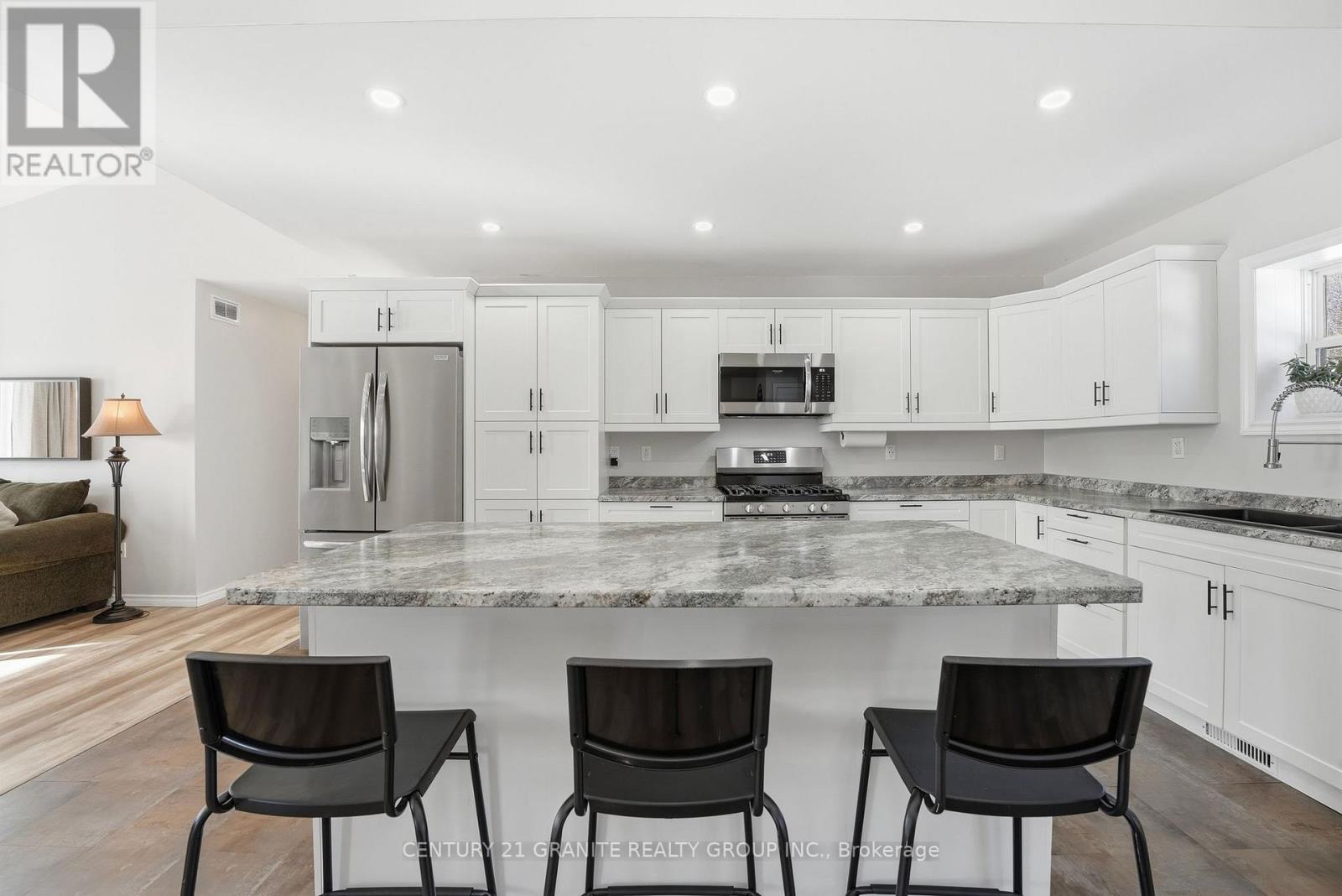 36 Fraser Lake Road, Carlow/mayo (Carlow Ward), Ontario  K0L 1G0 - Photo 20 - X12865828