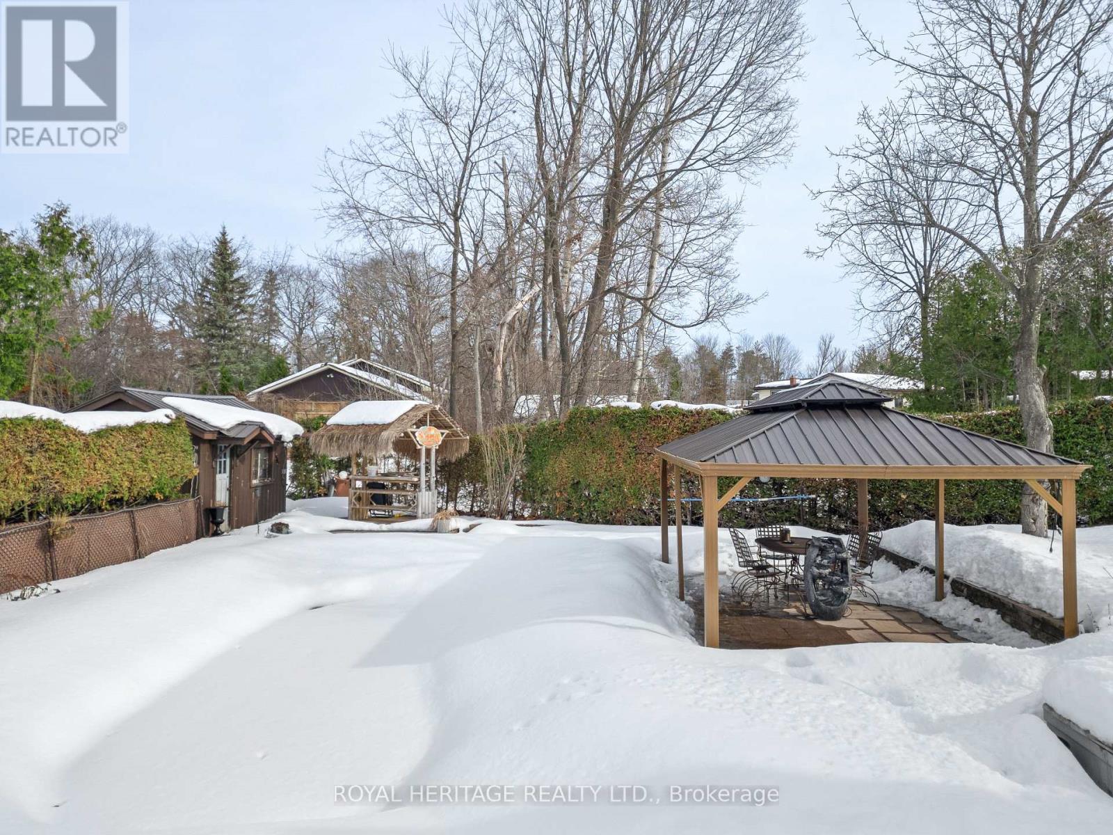 9 Teepee Court, Kawartha Lakes (Fenelon), Ontario  K9V 4R6 - Photo 3 - X12866502