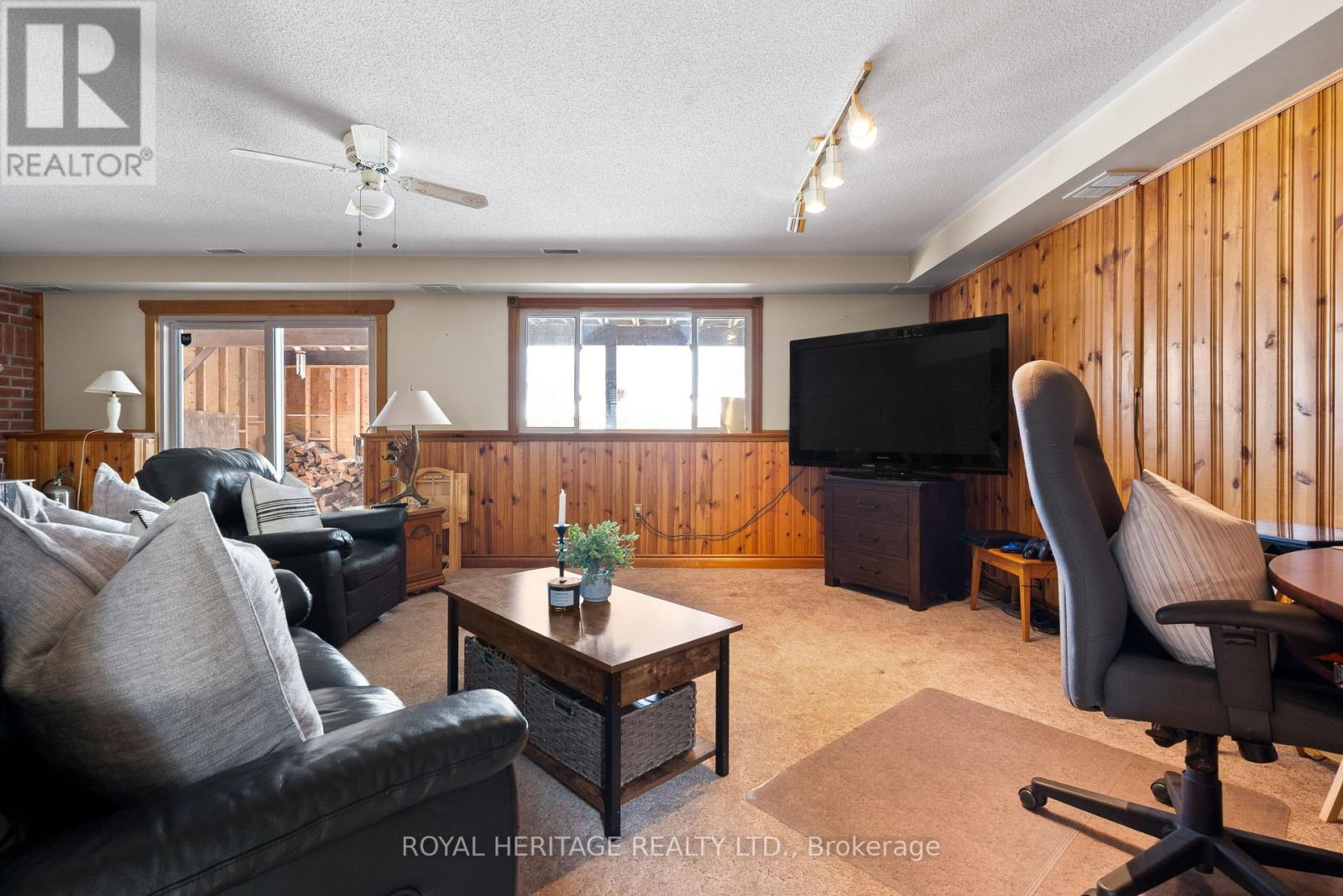 9 Teepee Court, Kawartha Lakes (Fenelon), Ontario  K9V 4R6 - Photo 31 - X12866502