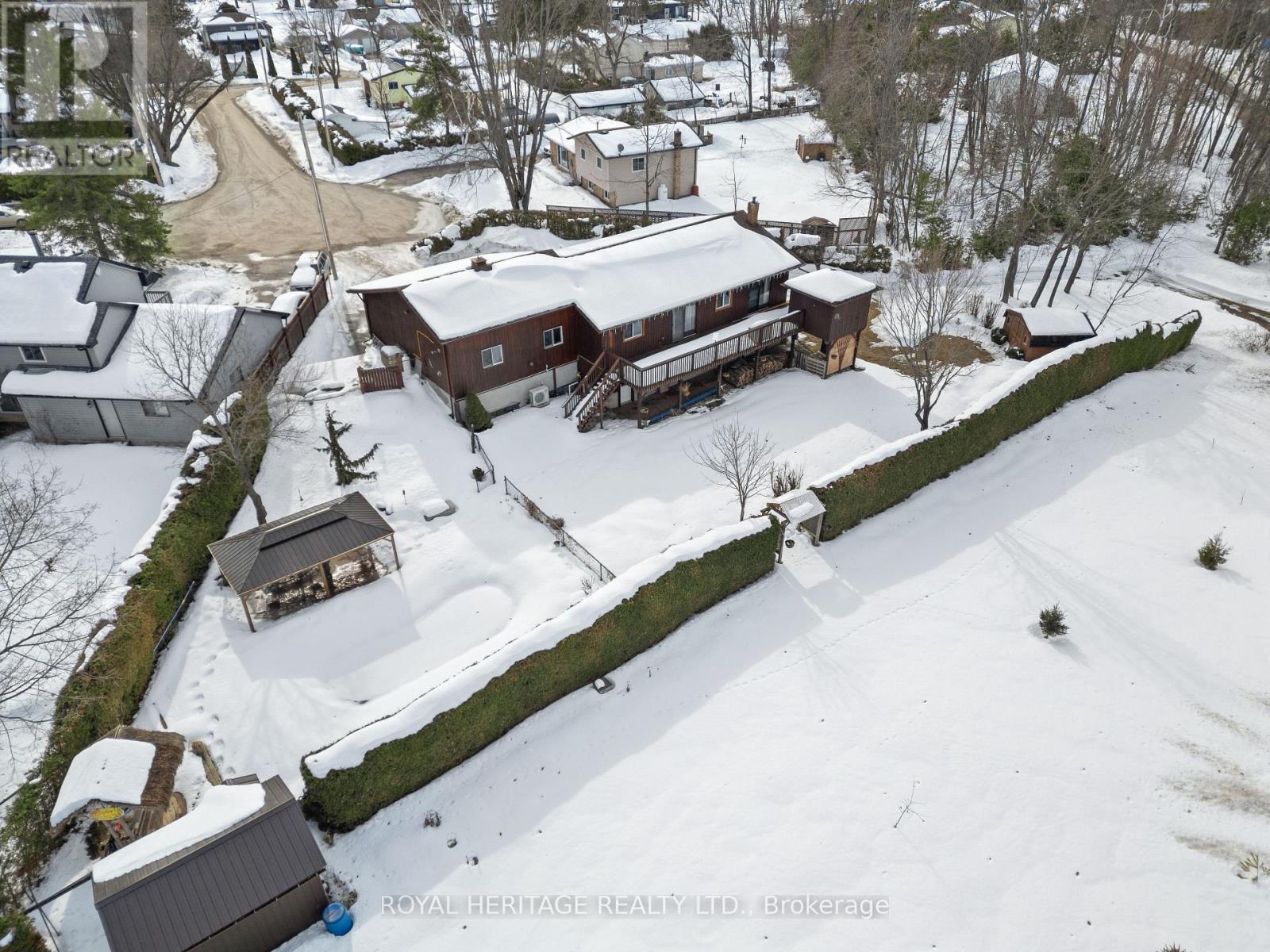 9 Teepee Court, Kawartha Lakes (Fenelon), Ontario  K9V 4R6 - Photo 37 - X12866502