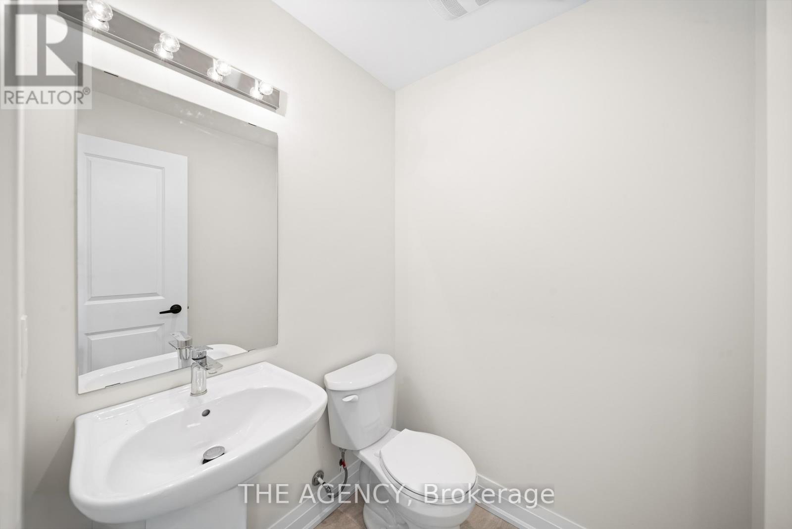 25 - 22 Marret Lane, Clarington (Newcastle), Ontario  L1B 1J2 - Photo 9 - E12866464