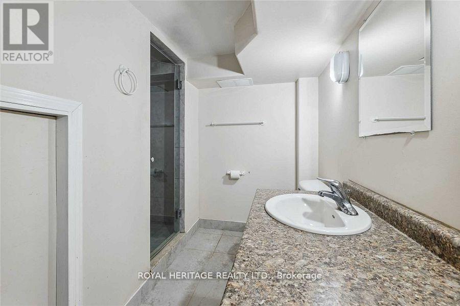 115 Albert Street N, Kawartha Lakes (Lindsay), Ontario  K9V 4K6 - Photo 15 - X12866452