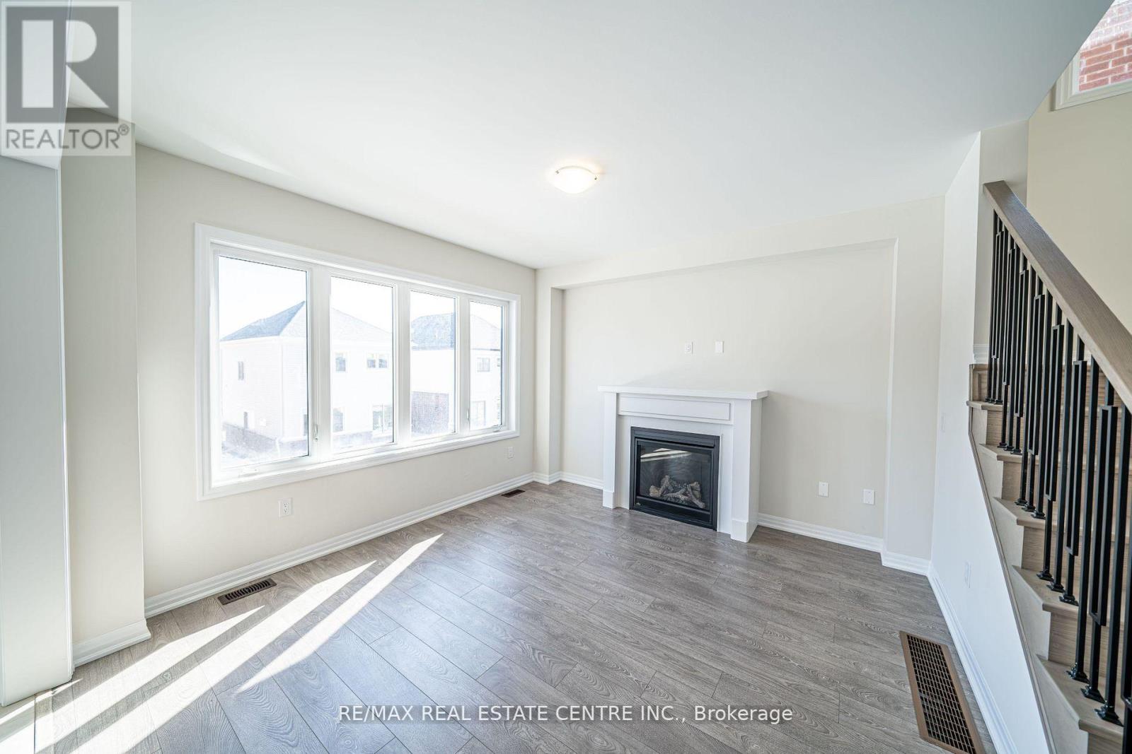 47 Northrop Avenue, Clarington (Newcastle), Ontario  L1B 1G9 - Photo 7 - E12866918