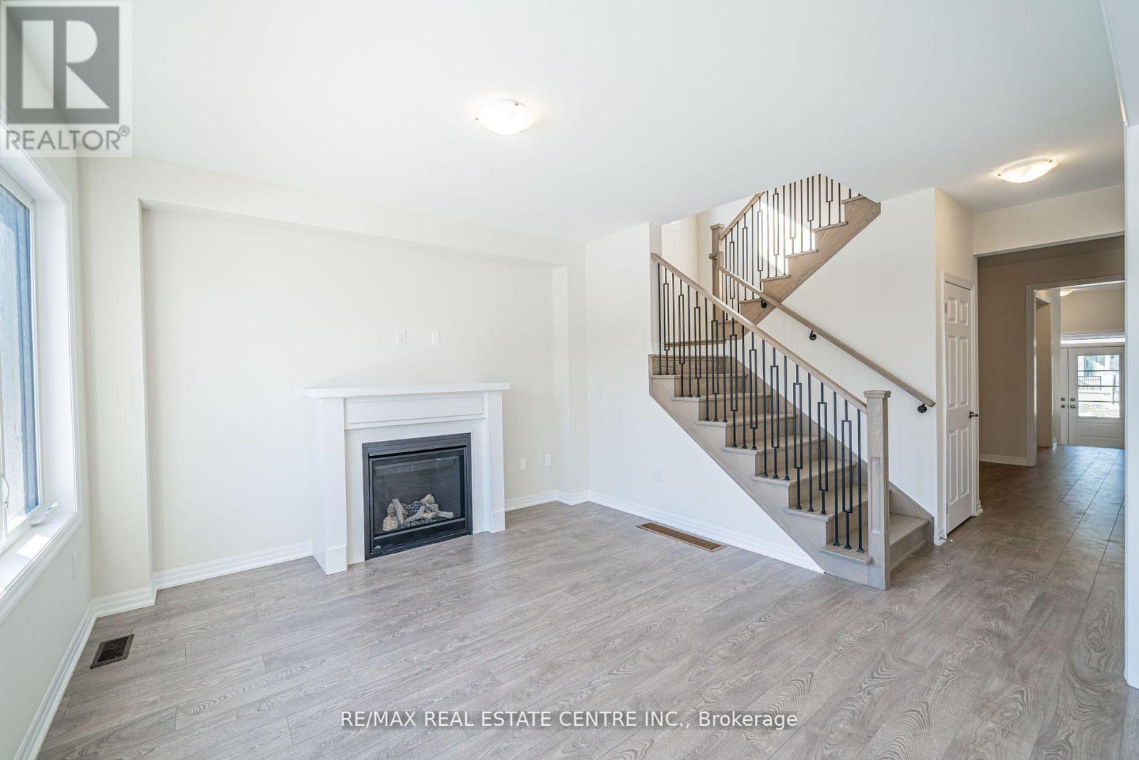 47 Northrop Avenue, Clarington (Newcastle), Ontario  L1B 1G9 - Photo 9 - E12866918