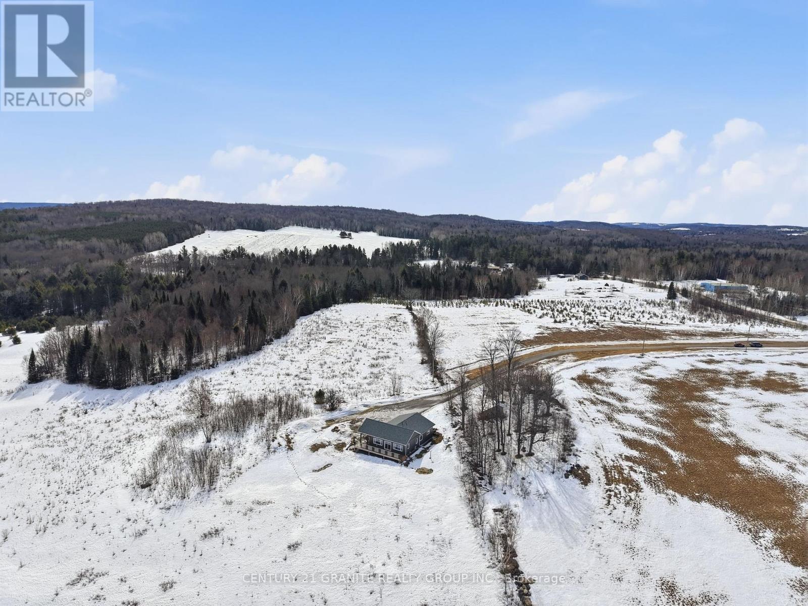 824 East Road Loop, Hastings Highlands (Monteagle Ward), Ontario  K0L 1C0 - Photo 37 - X12867392