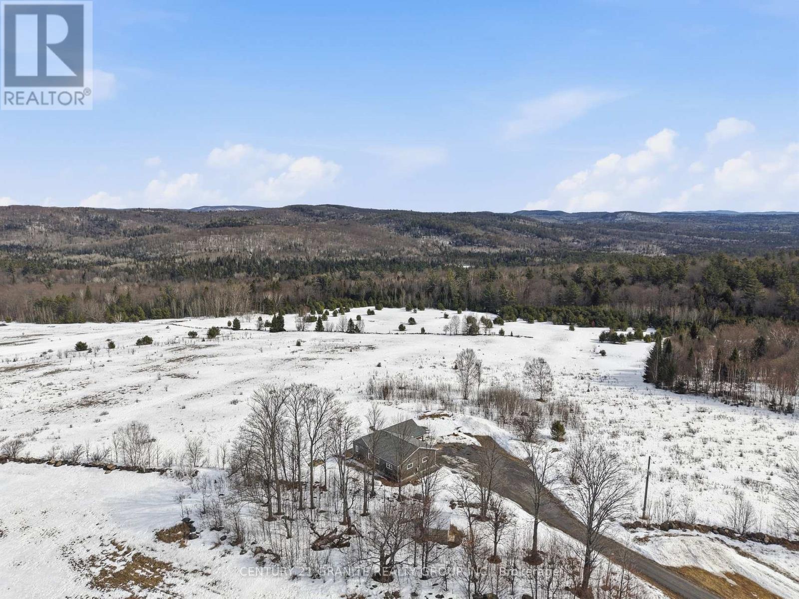 824 East Road Loop, Hastings Highlands (Monteagle Ward), Ontario  K0L 1C0 - Photo 40 - X12867392