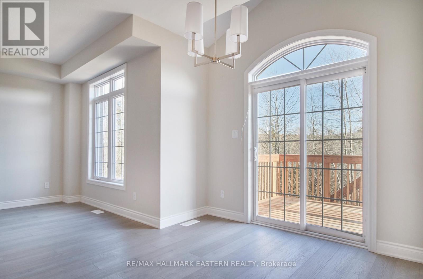 37 Coldbrook Drive, Cavan Monaghan (Millbrook Village), Ontario  L0A 1G0 - Photo 4 - X12867420