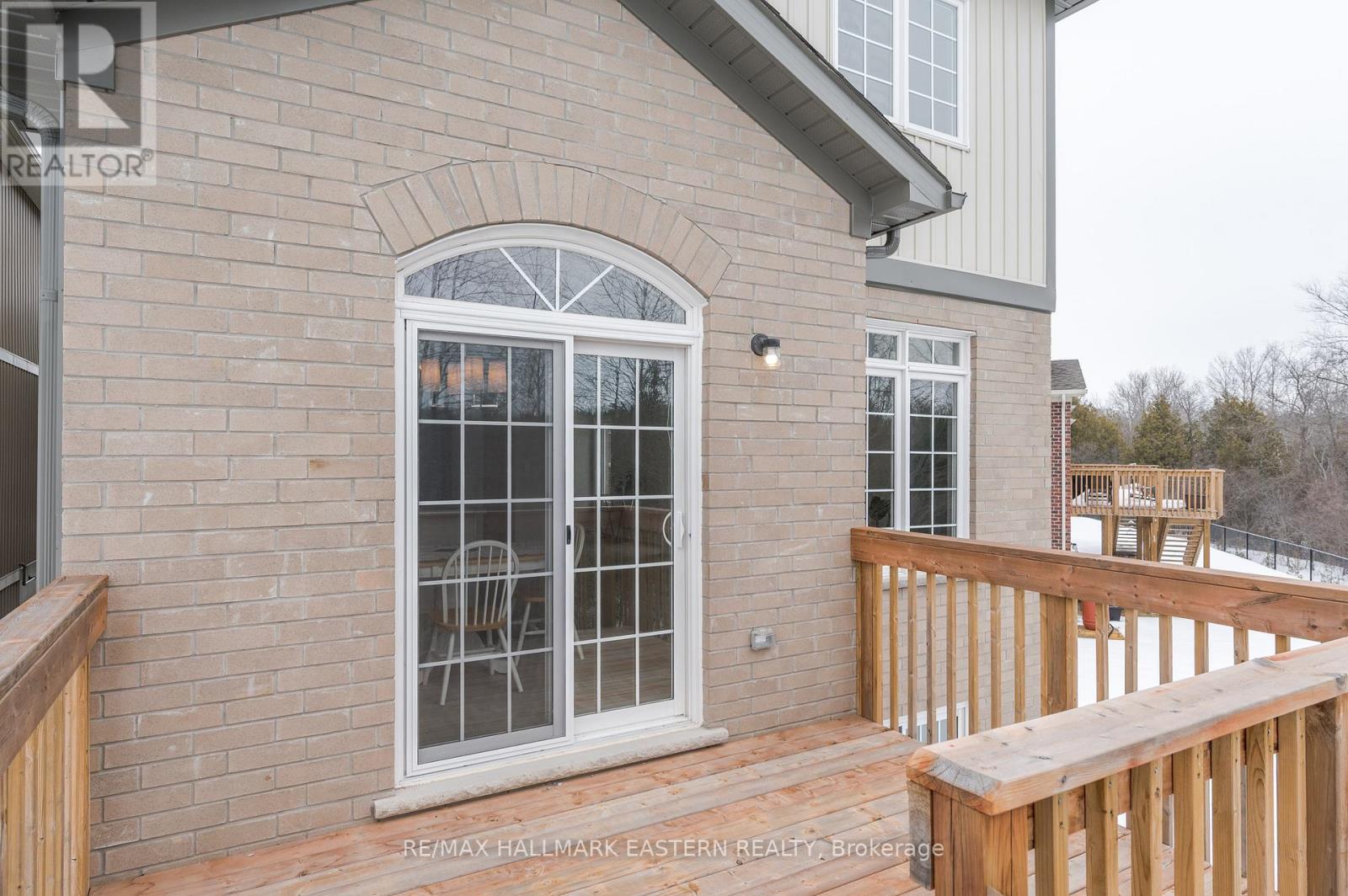 37 Coldbrook Drive, Cavan Monaghan (Millbrook Village), Ontario  L0A 1G0 - Photo 8 - X12867420