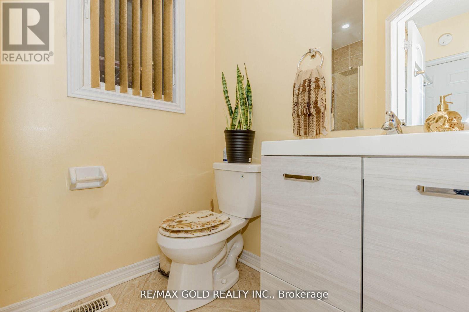 1554 Bruny Avenue, Pickering (Duffin Heights), Ontario  L0A 1G0 - Photo 18 - E12867536