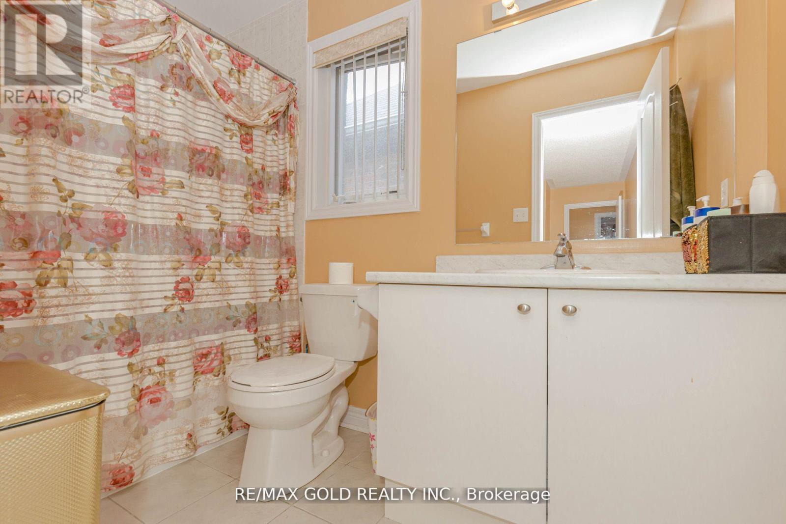 1554 Bruny Avenue, Pickering (Duffin Heights), Ontario  L0A 1G0 - Photo 34 - E12867536