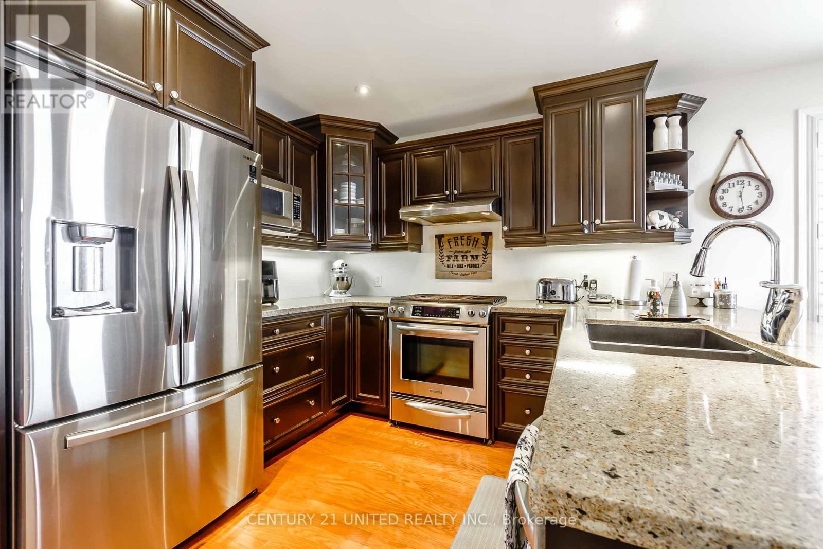 1358 Haggis Drive, Peterborough (Monaghan Ward 2), Ontario  K9K 2S7 - Photo 8 - X12868056