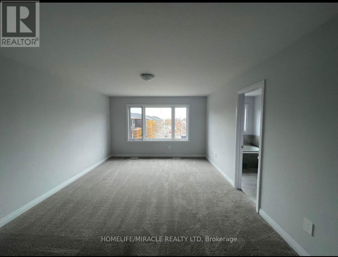 62 Corley Street, Kawartha Lakes (Lindsay), Ontario  K9V 6C2 - Photo 5 - X12868428