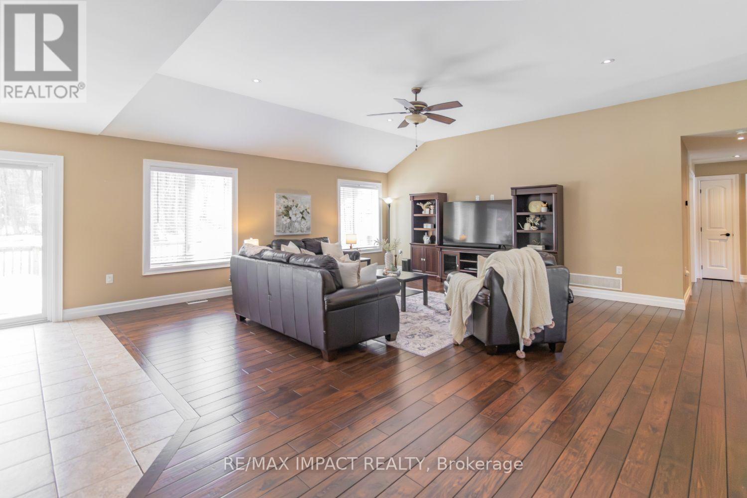 489 Larmer Line, Cavan Monaghan (Cavan Twp), Ontario  K0L 1V0 - Photo 8 - X12868652