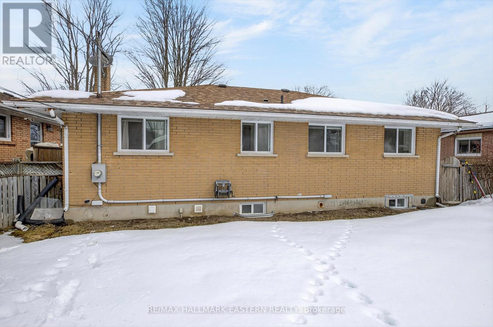 897 Westdale Avenue, Peterborough (Northcrest Ward 5), Ontario  K9H 6C5 - Photo 46 - X12869432