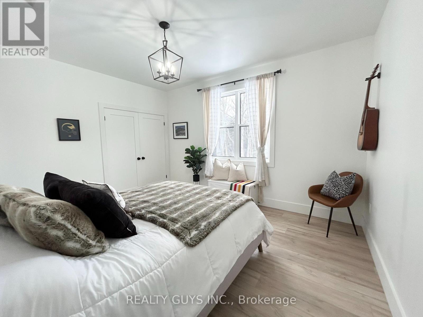 2 Ivy Street, Kawartha Lakes (Emily), Ontario  K0L 2W0 - Photo 25 - X12869498