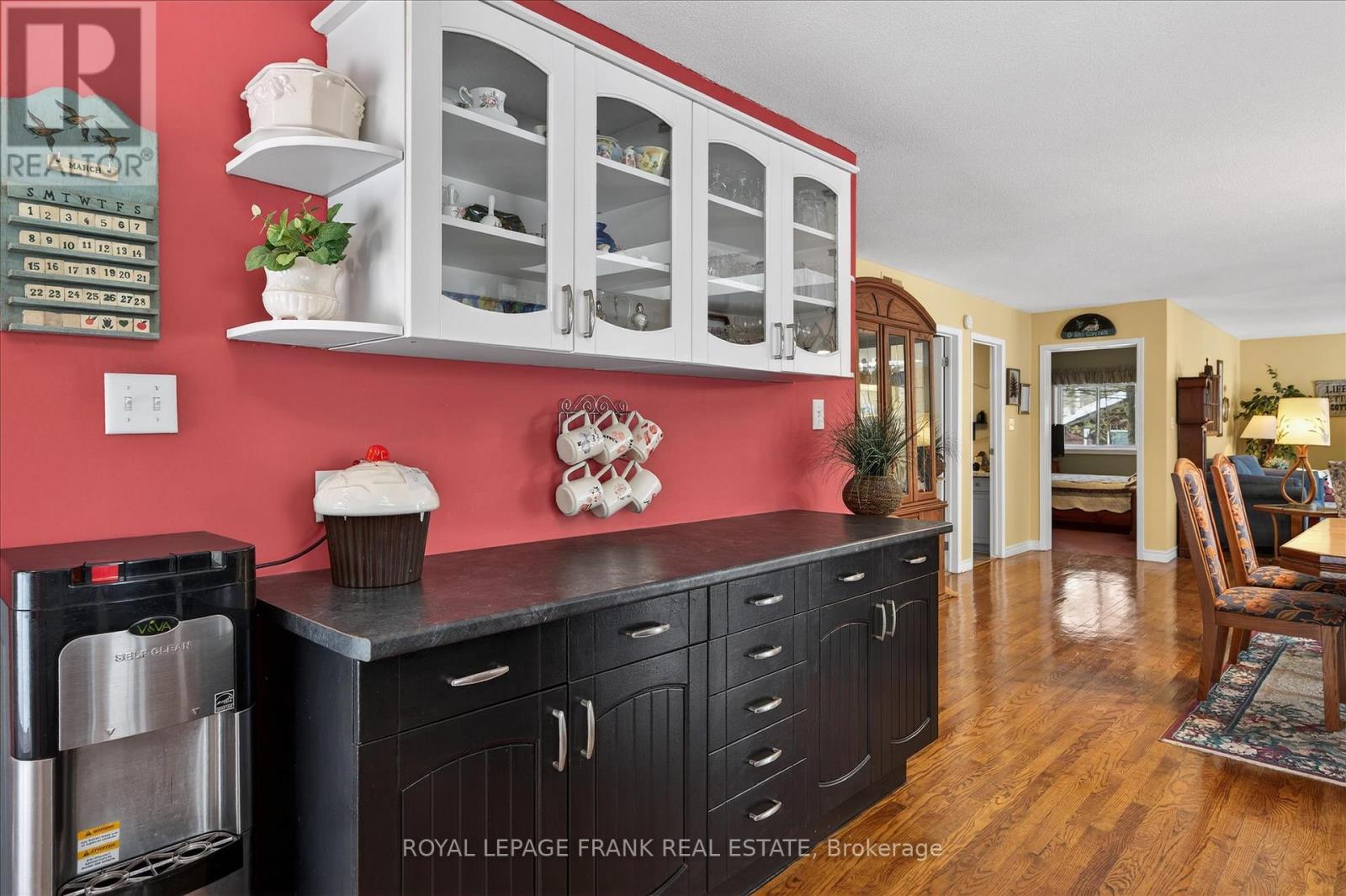 1855 South Bayshore Road E, Douro-Dummer, Ontario  K0L 2H0 - Photo 11 - X12869796