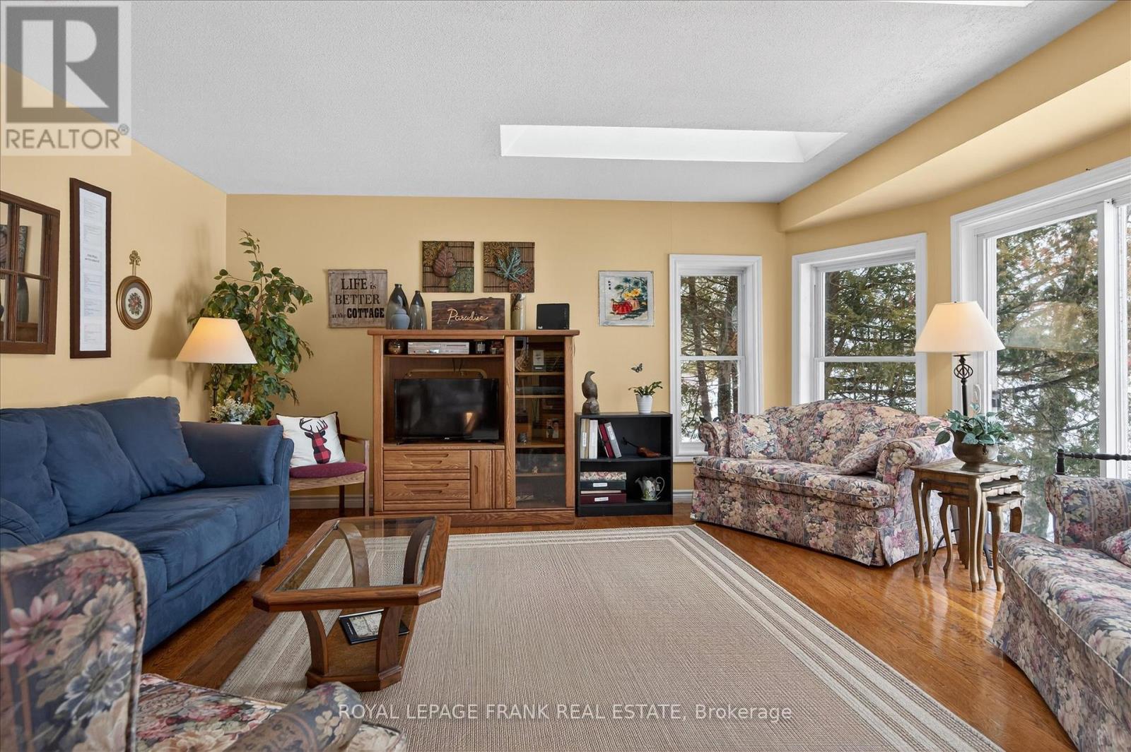 1855 South Bayshore Road E, Douro-Dummer, Ontario  K0L 2H0 - Photo 23 - X12869796