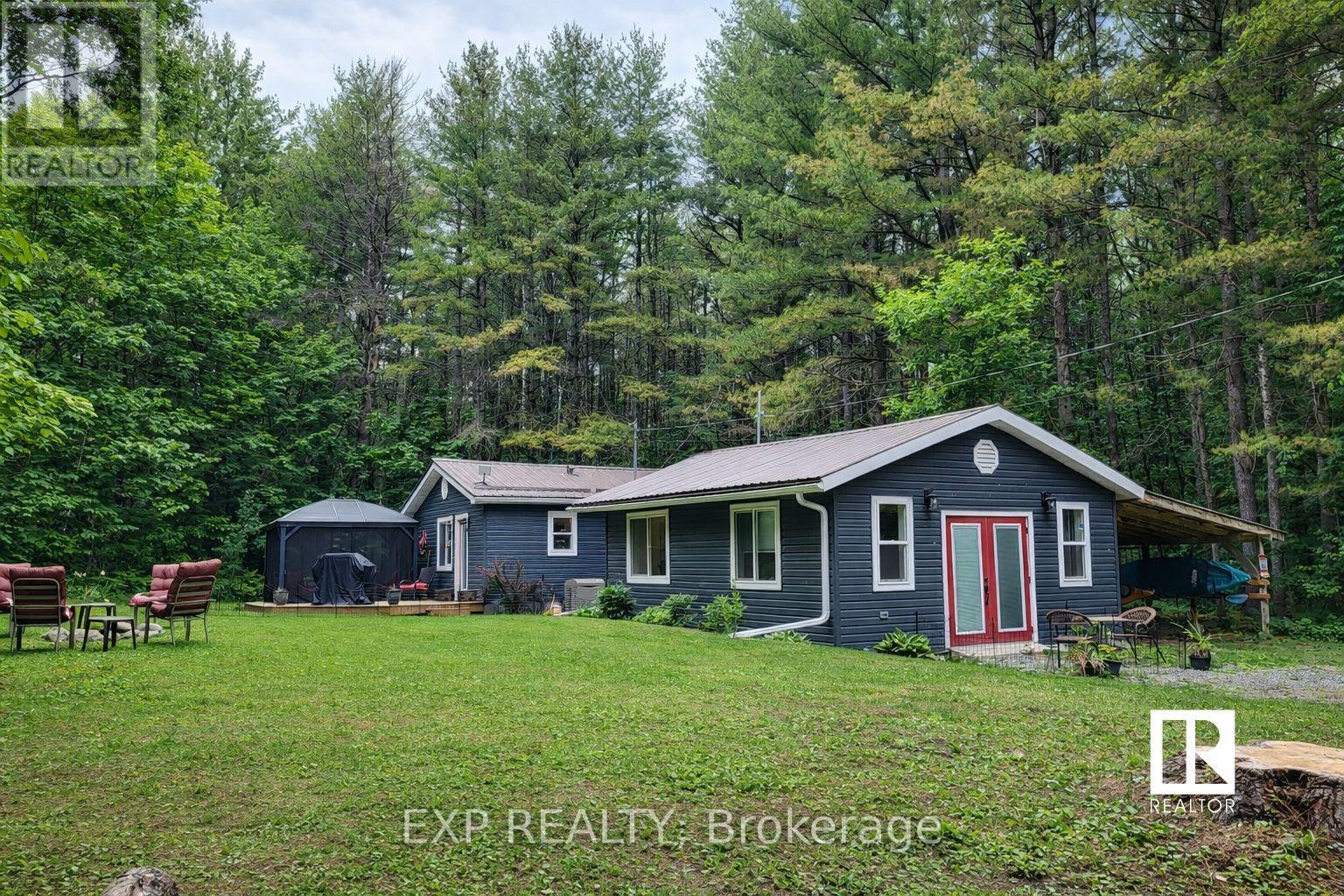 144 Cole Road, Havelock-Belmont-Methuen (Belmont-Methuen), Ontario  K0L 1Z0 - Photo 2 - X12870770