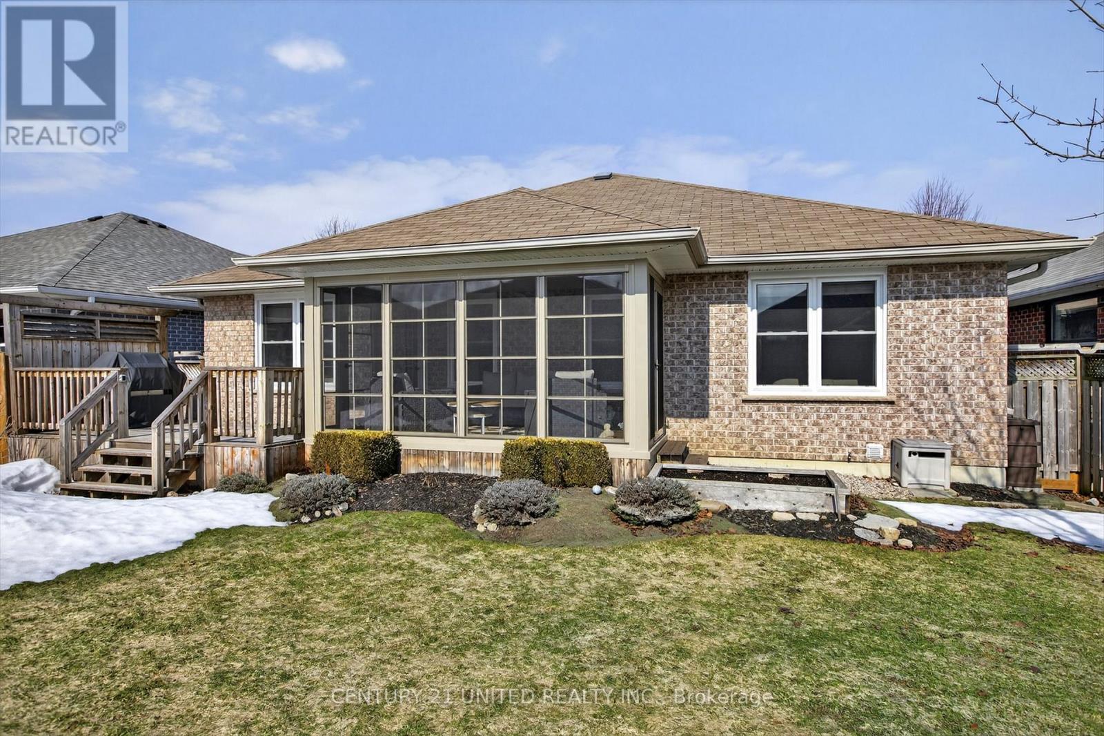 75 Mcgibbon Boulevard, Kawartha Lakes (Lindsay), Ontario  K9V 6G5 - Photo 38 - X12871222