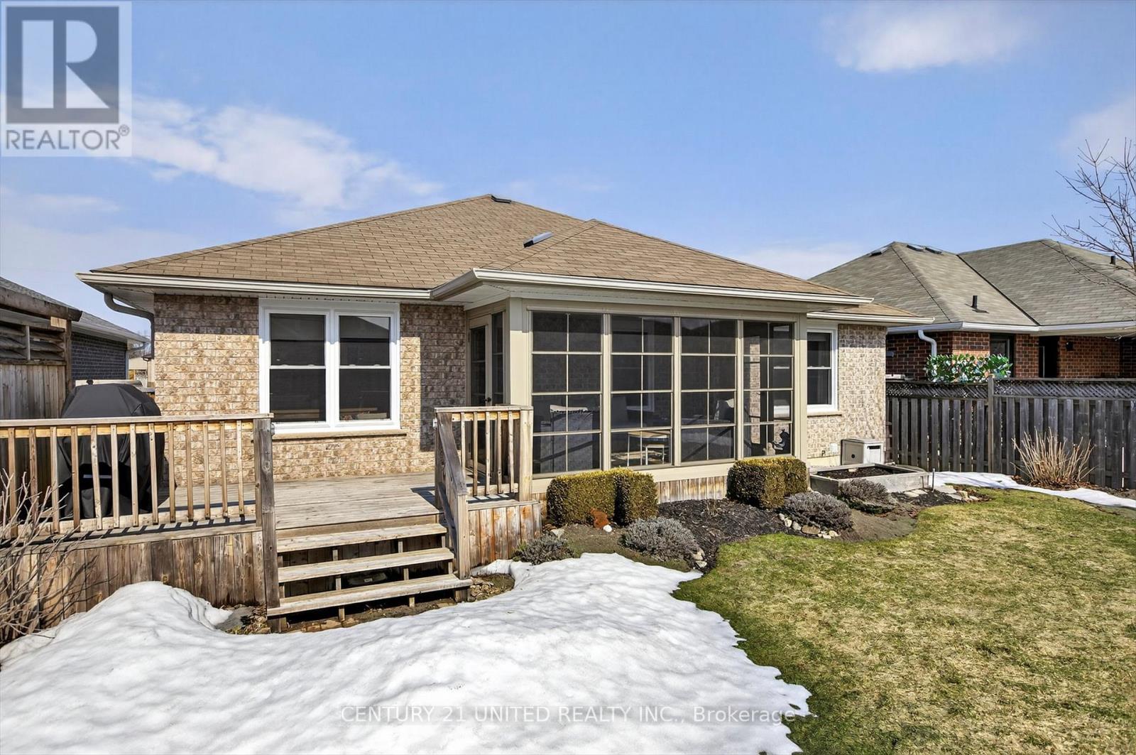 75 Mcgibbon Boulevard, Kawartha Lakes (Lindsay), Ontario  K9V 6G5 - Photo 43 - X12871222