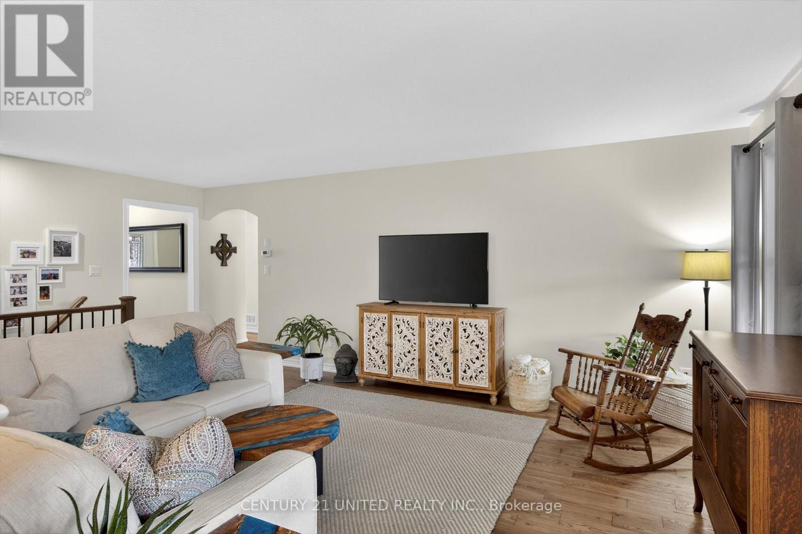 75 Mcgibbon Boulevard, Kawartha Lakes (Lindsay), Ontario  K9V 6G5 - Photo 8 - X12871222