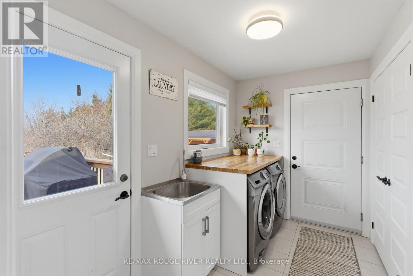 660 Hayes Line, Cavan Monaghan (Cavan Twp), Ontario  K0L 2W0 - Photo 11 - X12871908