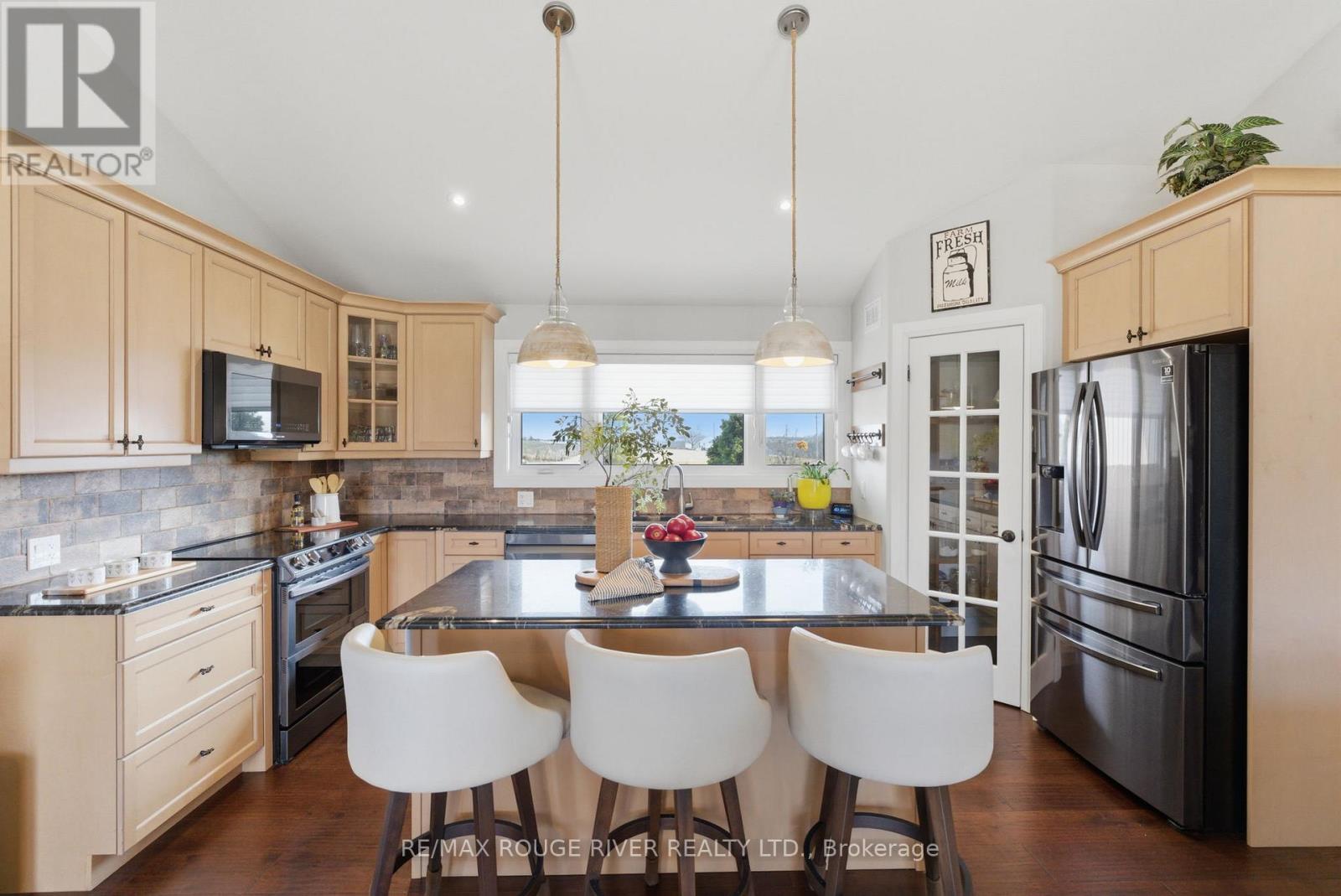 660 Hayes Line, Cavan Monaghan (Cavan Twp), Ontario  K0L 2W0 - Photo 15 - X12871908