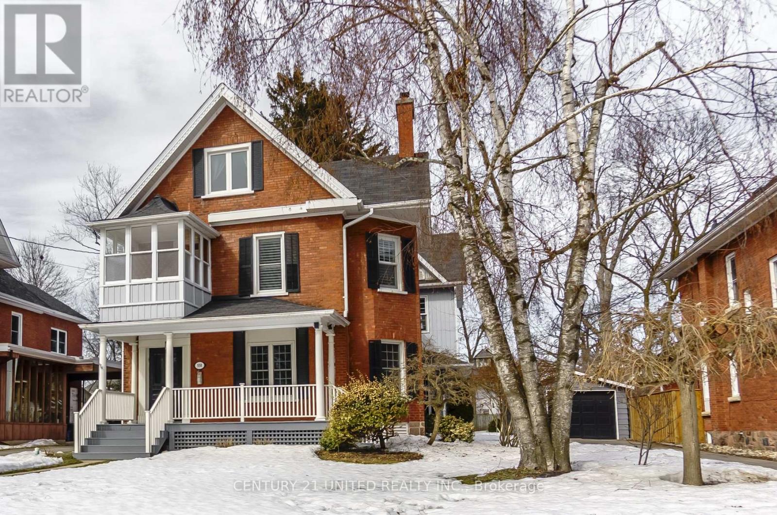 558 GILMOUR STREET, peterborough (town ward 3), Ontario